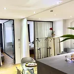Beefree Loft L Beletage Im Stadtpalais I Whirlpool I Metro Neurenberg