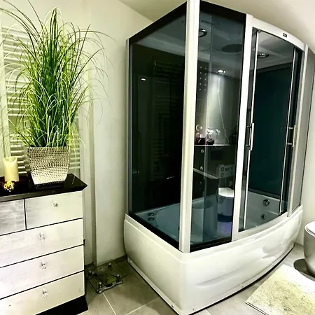 Beefree Loft L Beletage Im Stadtpalais I Whirlpool I Metro Apartamento Nuremberga