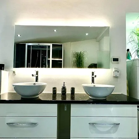 Beefree Loft L Beletage Im Stadtpalais I Whirlpool I Metro * Nuremberga