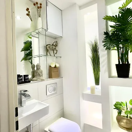 Apartment Beefree Loft L Beletage Im Stadtpalais I Whirlpool I Metro